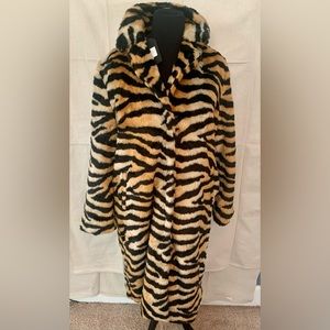 Brave One Tiger Print Faux Fur Coat